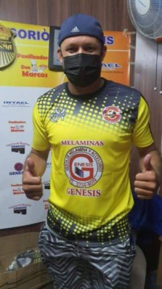 El defensa Ronald Montoya ha sido fichado por Génesis Huracán, equipo de la Segunda División. Llega procedente de la UPN.