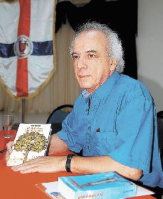 Nueva novela de Julio Escoto