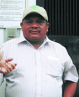 Alcalde destituido por ancianos en Opalaca pide ayuda