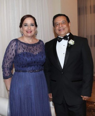 María Estela y Luis Deras