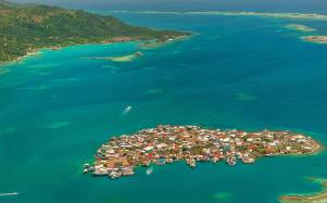 Los pobladores optaron por lo que ya tenían. Una imagen de Bonacca antes del siniestro.