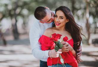 Una pareja de enamorados.