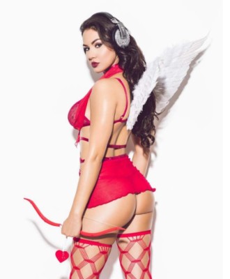 DJ Susie está lista para poner a bailar a los sampedranos