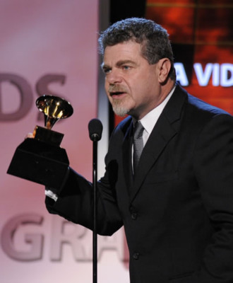 Juanes dedica su Grammy a los secuestrados