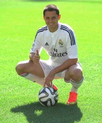 'Chicharito' Hernández es presentado por el Real Madrid