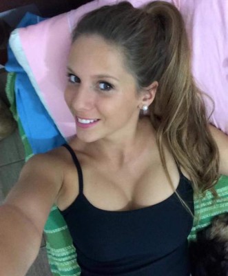 David Bisbal es 'aceptable' como amante según una bailarina