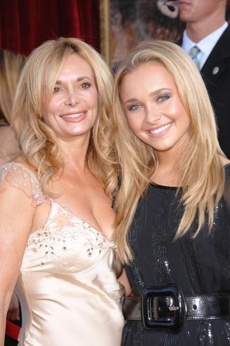 Hayden Panettiere habló de su infancia, adicción y salud mental