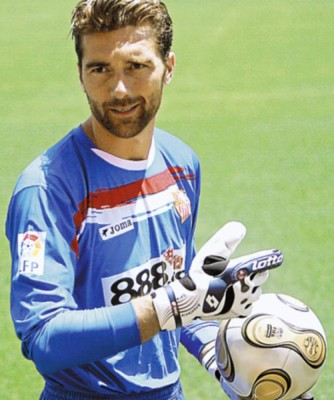 De Sanctis presentado en el Sevilla