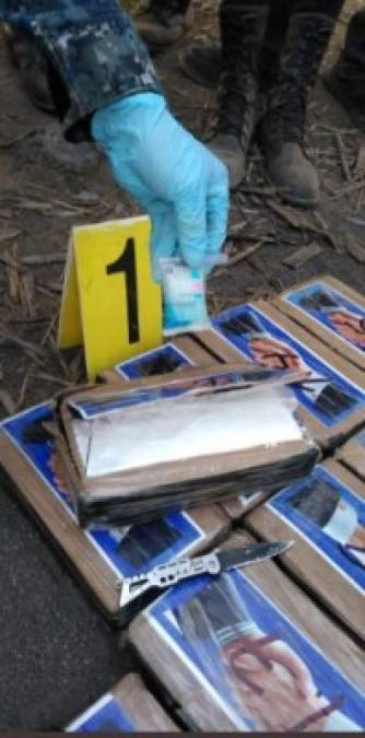 En el interior de la avioneta, localizara entre los cañaverales de una finca en Sipacate, hallaron1.522 kilos de droga, que después de la prueba de campo realizada por los fiscales del Ministerio Público concluyeron que era cocaína.
