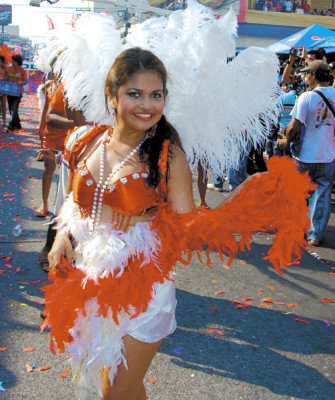 ¡A vivir la magia del carnaval de La Ceiba!