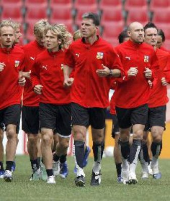 Los 'black stars' a afinar puntería