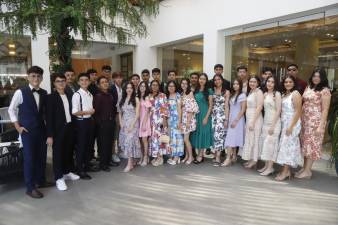 Futuros bachilleres de la Future Path, promoción 2024.