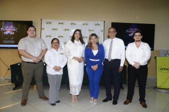 Parte del equipo que conforma UTH fue el responsable de organizar y amenizar el evento.