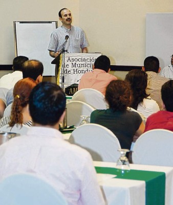 Alcaldes piden cambiar fecha de la elección