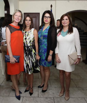 Embajada de Perú celebró su 194 aniversario