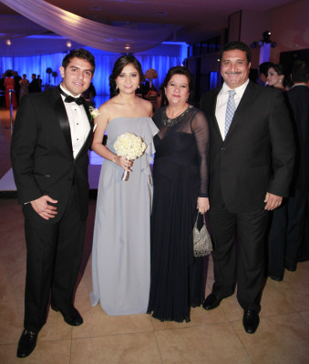 La boda de Claudia Colindres y Carlos Pineda
