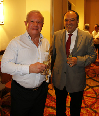 Consul de México José Omar Hurtado es agasajado