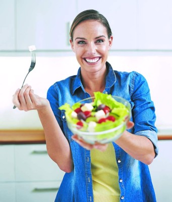 Aprenda a escuchar su cuerpo y evite comer con ansiedad