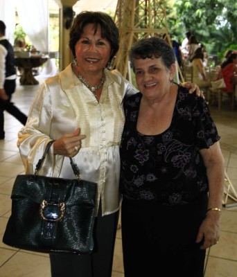 Celebración para Andrea Panayotti Faraj