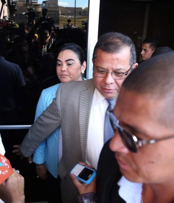 También investigan a Rosa Elena por destino de L100 millones