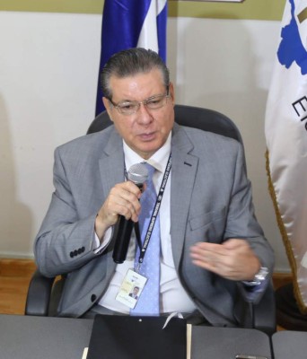 Deniegan recurso en contra del voto con línea continua