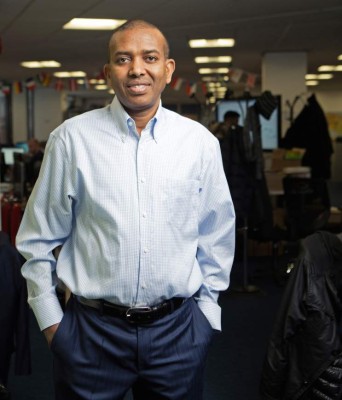 El hombre que cambia el mundo de las remesas