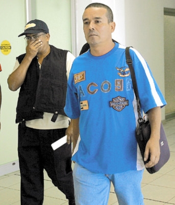 Sospechan que colombiano trae droga en estómago