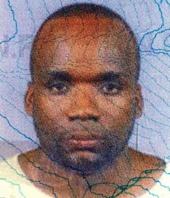 Muere al caerle un poste cuando viajaba en un taxi