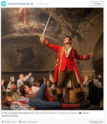 Uno de los números musicales, interpretado por Gaston.