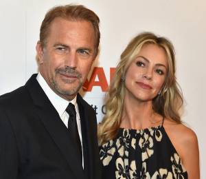 Kevin Costner y Christine Baumgartner ya están divorciados.