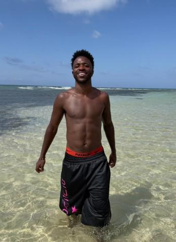 Fiesta, lujo y diversión: Vinicius cierra sus vacaciones antes de sumarse al Madrid