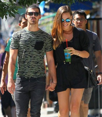 Joe Jonas vuelve a la soltería