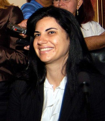 Lizzy Flores se retirará del escenario político