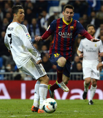 Messi resucita al Barça y lo reengancha a la lucha por el título