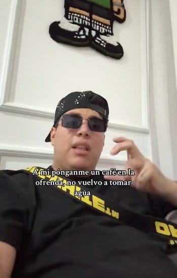 Matan a balazos a narcotiktoker y acompañante en su GMC