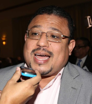 Crearán unidad de seguimiento a oficiales separados de la Policía