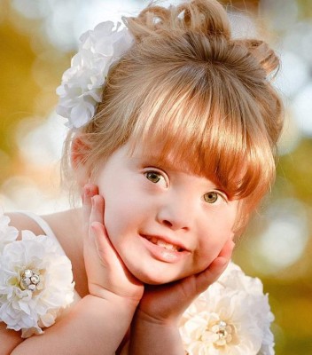 Hermosa modelo con síndrome de Down