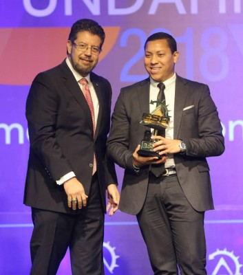 Grandes empresas son reconocidas por Fundahrse