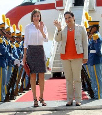 La reina Letizia finaliza hoy su gira en Comayagua