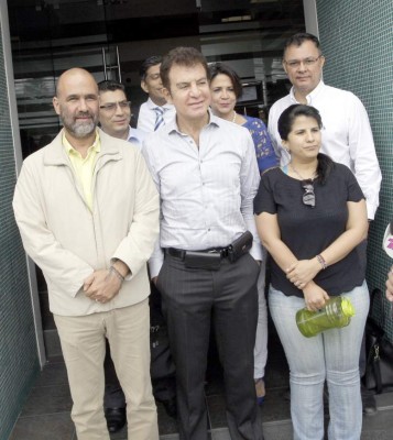 Alvarenga impugnará asamblea del PAC y querellará a Nasralla