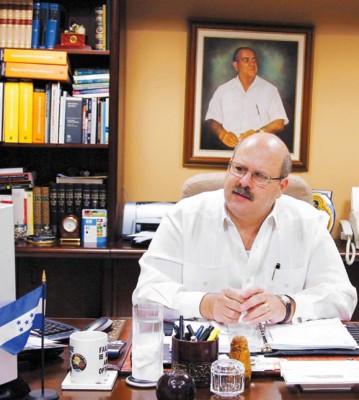 'Los medios enfrentamos una elección popular a diario”