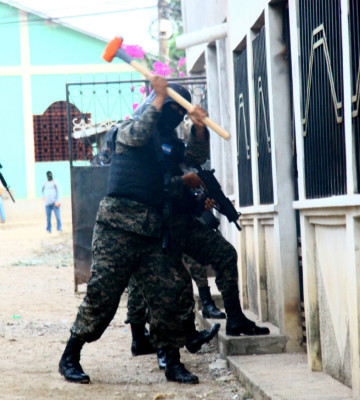 Policía Militar en operativos en Naco, Cortés
