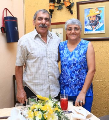 La boda de Andrea Abujieres y Mario Eduardo Fasquelle