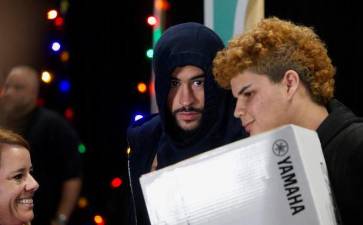 Fundación de Bad Bunny fomenta arte, música y deporte