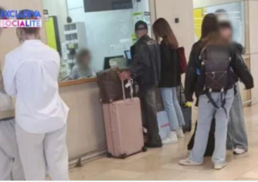 El pasado fin de semana el programa de Telecinco ‘Socialité’, destapó las imágenes de Dani Alves y Joana Sanz previo a su viaje.