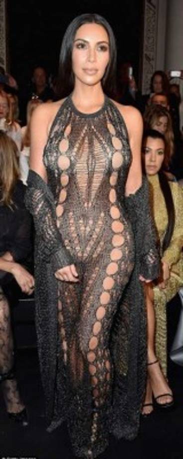 Kim muy feliz que hablen de ella.