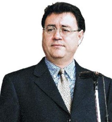 Mario Garza, nuevo representante del FMI en Honduras