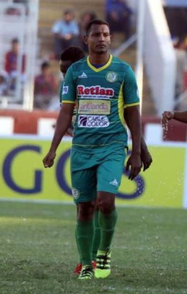 El zaguero Marlon Peña es otro de los jugadores que ha sido dado de baja en el Juticalpa FC.