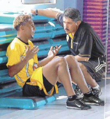 Se afianzo en el liderato Olimpia gano el clásico ante Real España 1-0, Marathón golea 4-1 al Platense