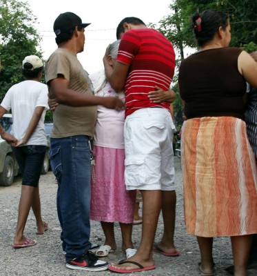 Para robarle motocicleta matan a cobrador en La Ceiba